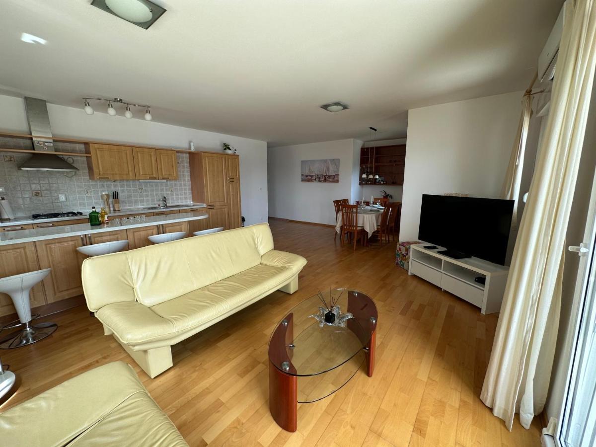 Aurora Luxury Apartment Trogir Exterior foto