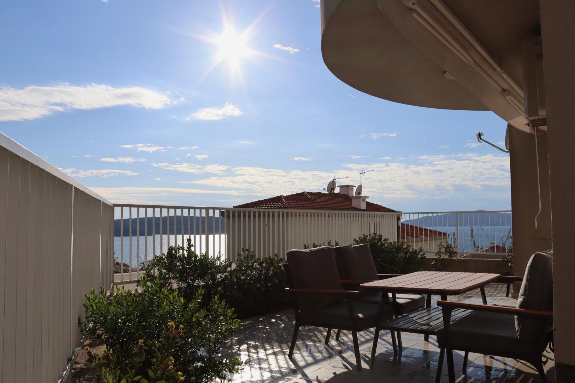 Aurora Luxury Apartment Trogir Exterior foto